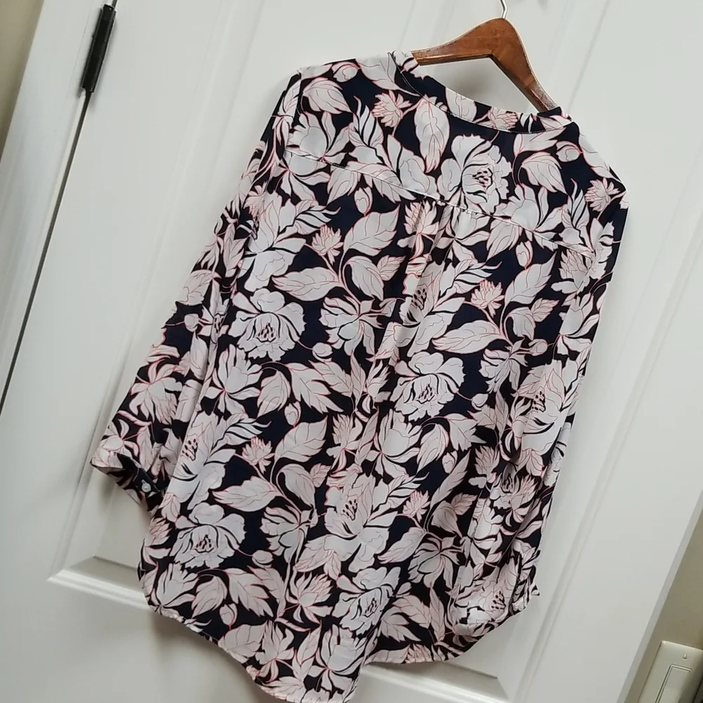 Dalia floral blouse sz M - Picture 3 of 3